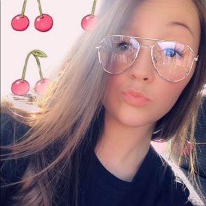 Meet your Posher, Brettlen